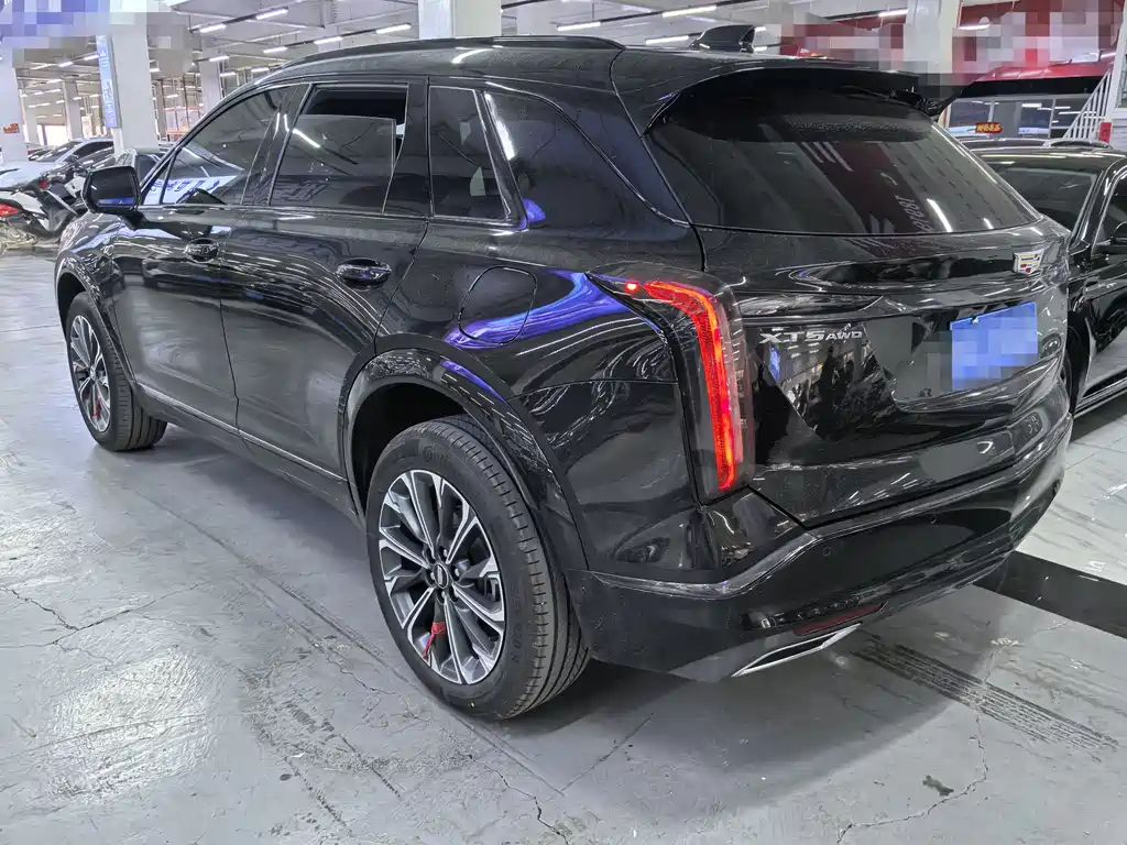 Cadillac XT5 2026 — фото 4