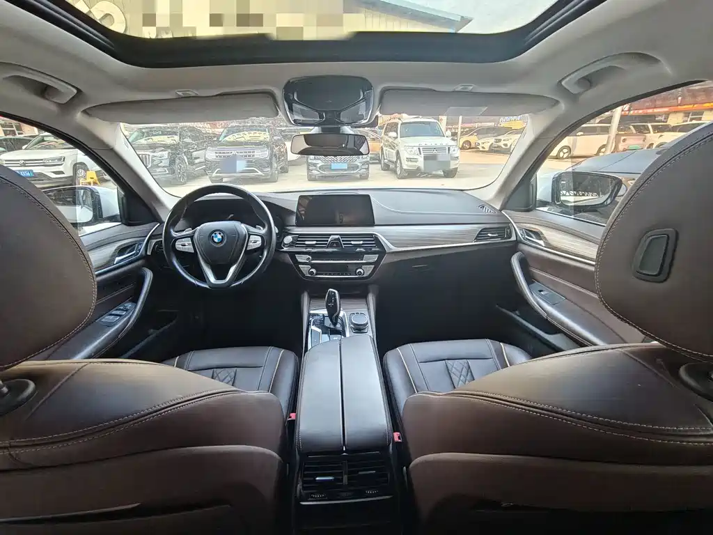BMW 5 Series 2020