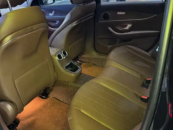 Mercedes-Benz E-Class 2020