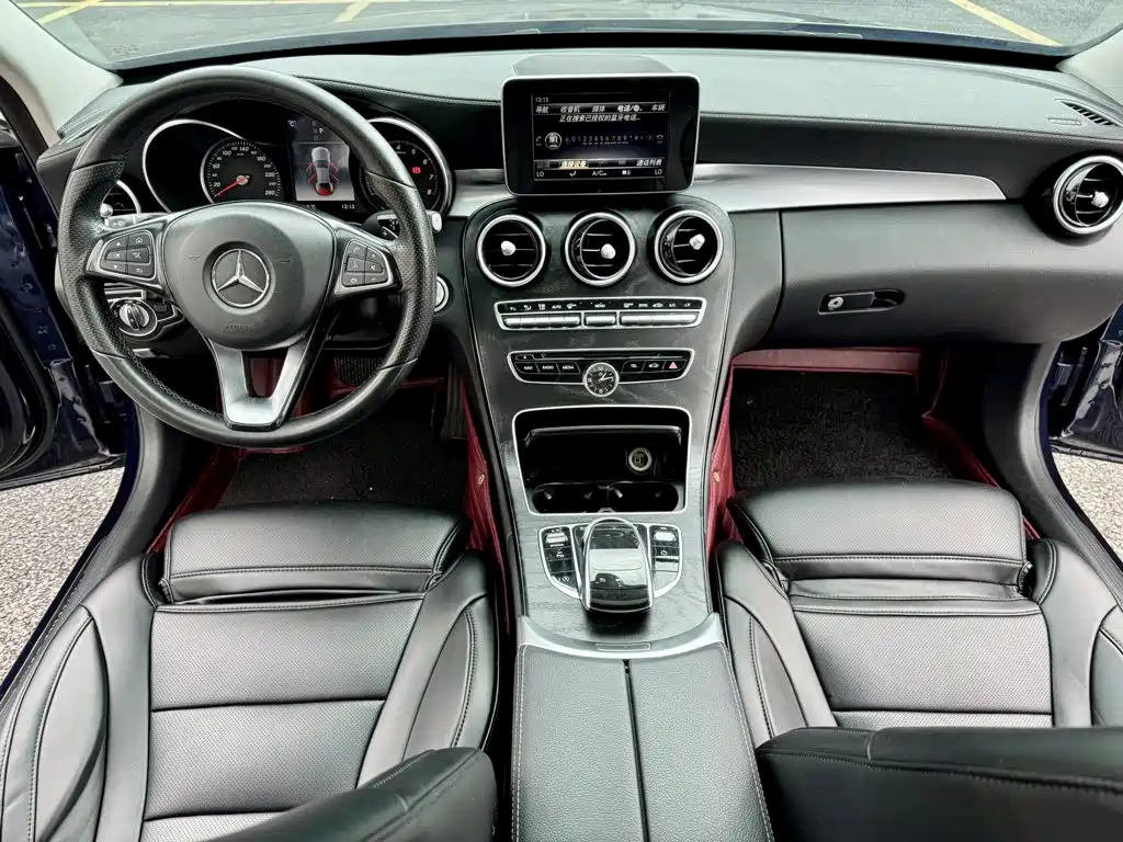 Mercedes-Benz C-Class 2018