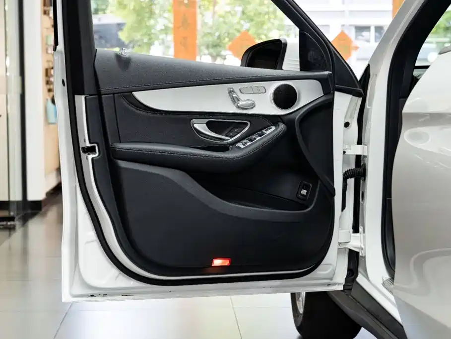 Mercedes-Benz GLC 2020 — фото 10