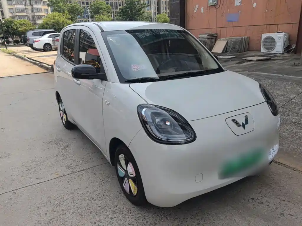 Wuling Hongguang MINIEV 2025