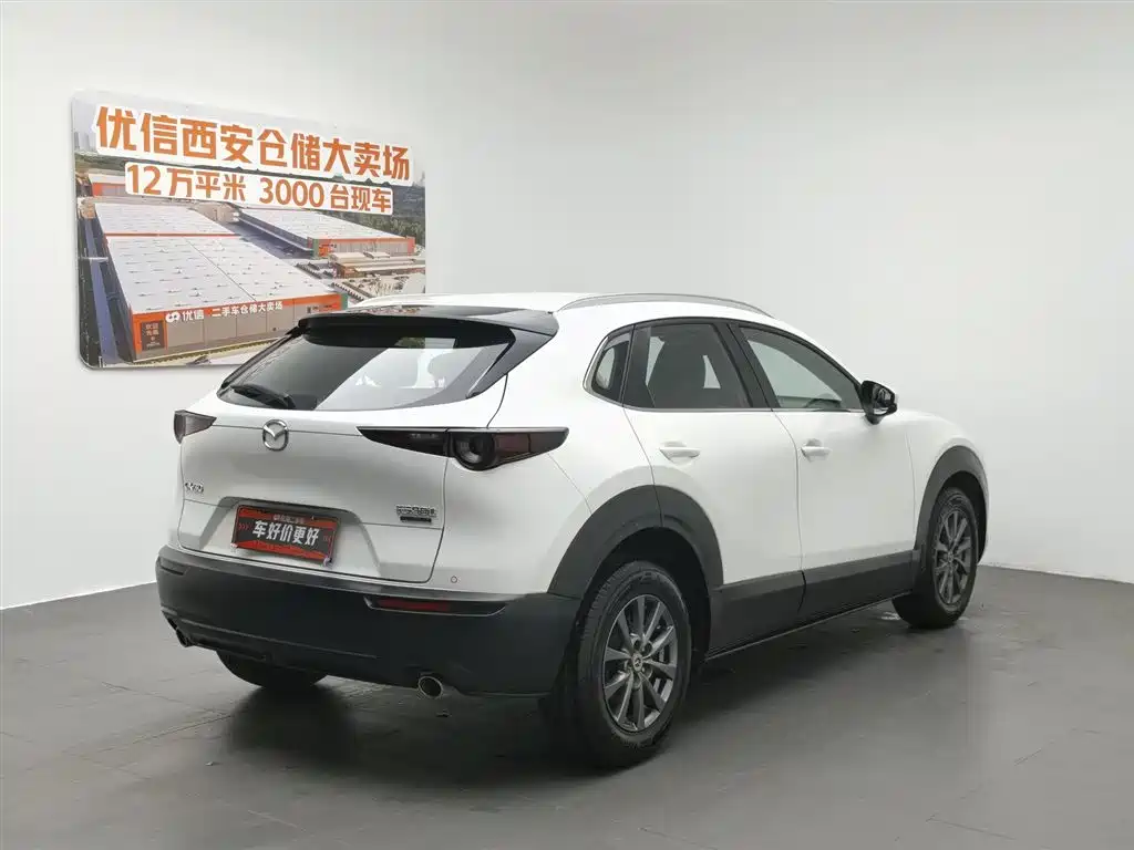 Mazda CX-30 2021 — фото 2