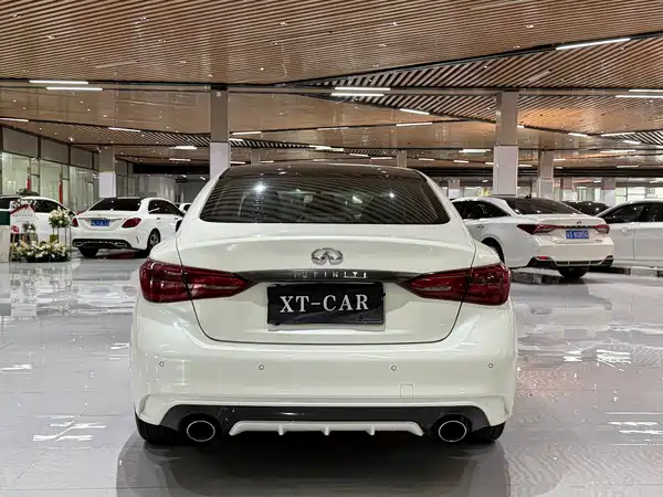 Infiniti Q50L 2021