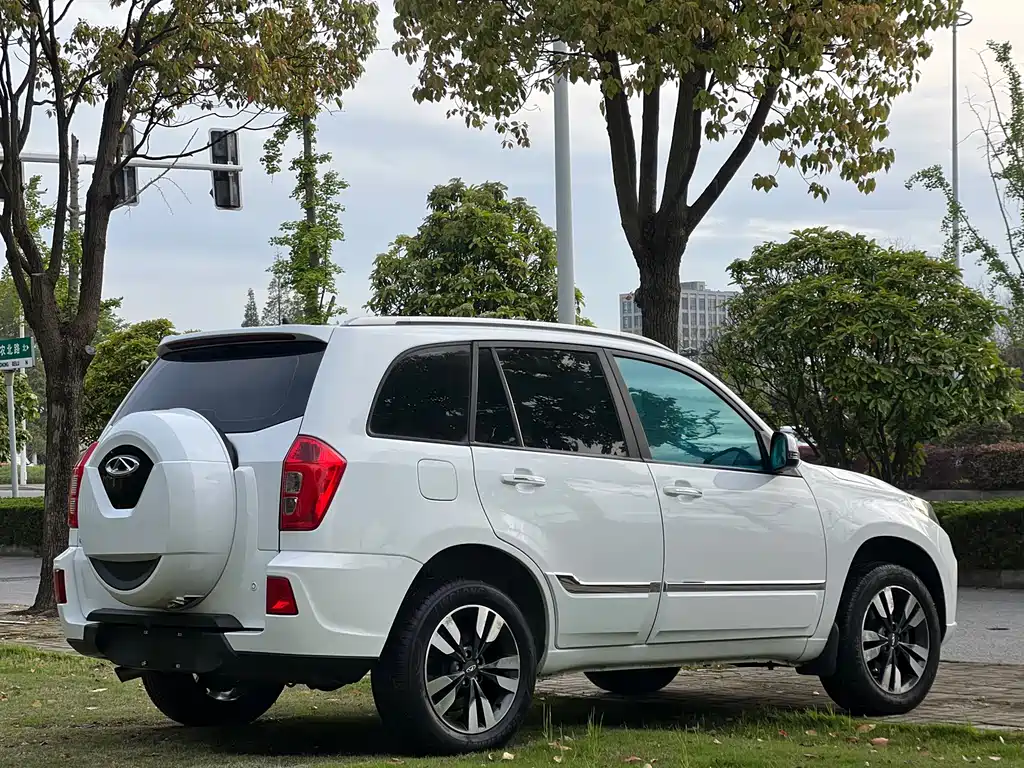 Chery Tiggo 3 2018 — фото 7