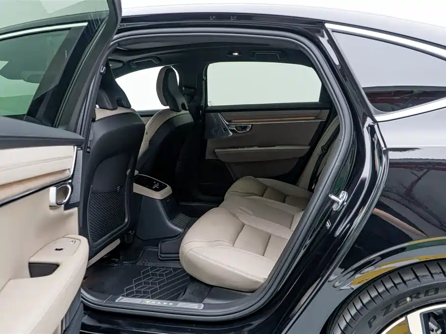 Volvo S90 PHEV 2025 — фото 19