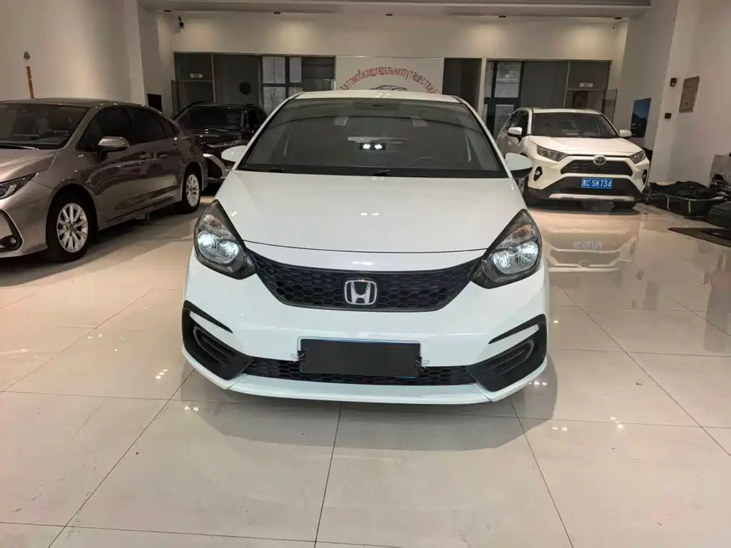 Honda Fit 2021 — фото 2