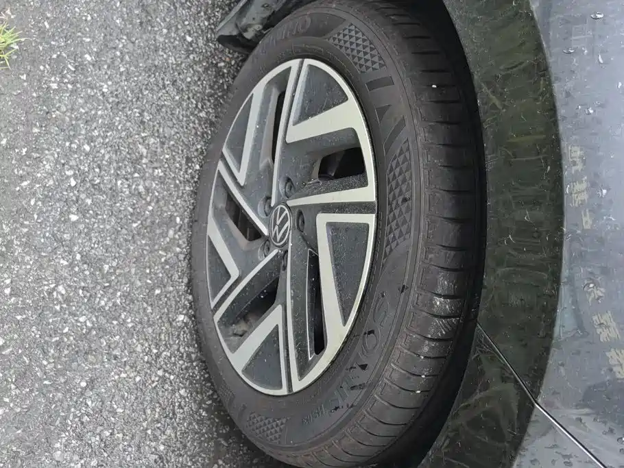 Volkswagen Sagitar 2026