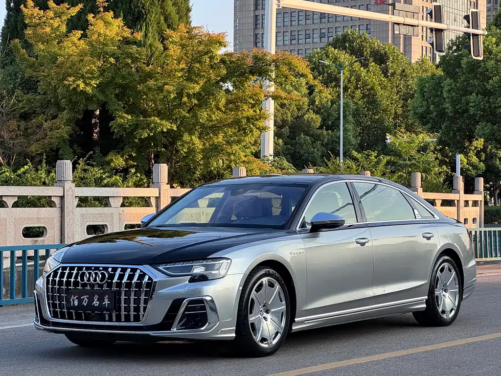 Audi A8 2022