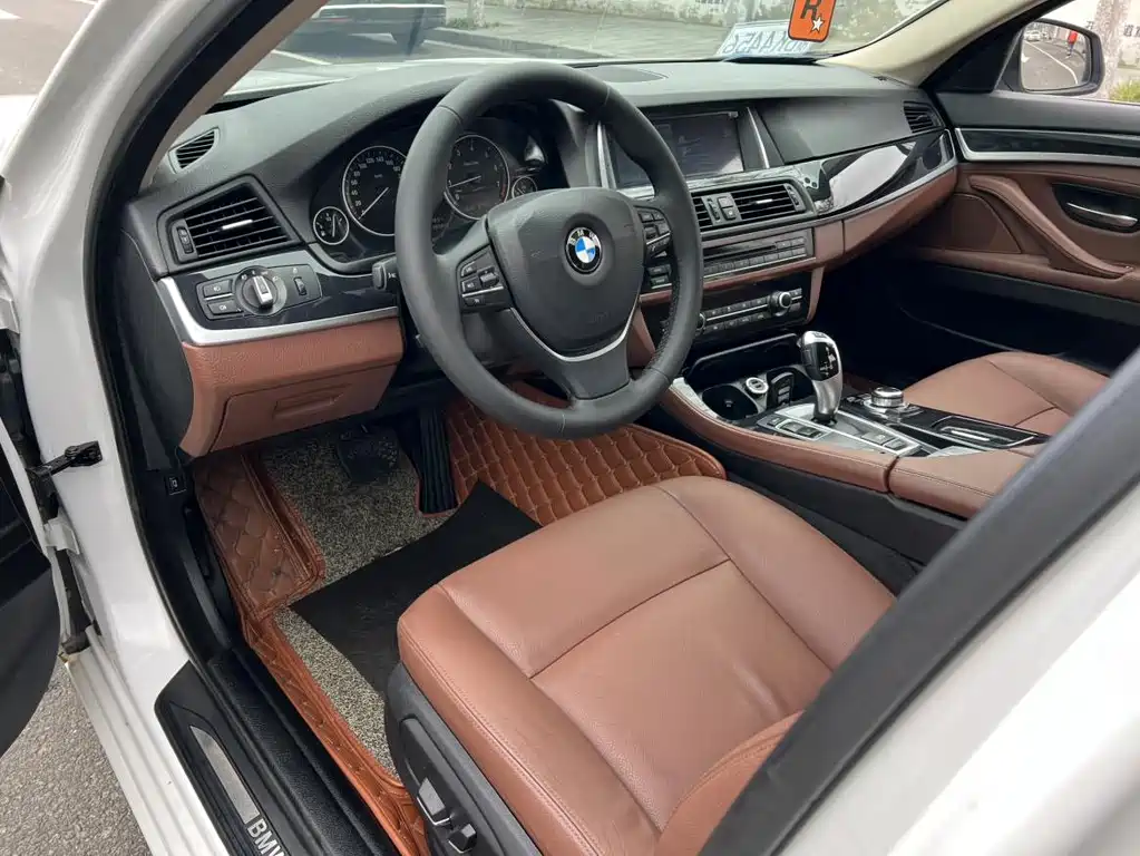 BMW 5 Series 2016