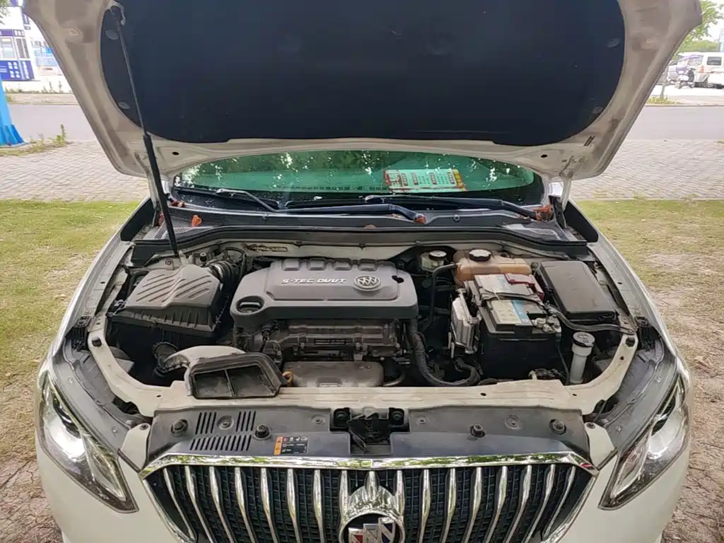 Buick Excelle 2015 — фото 20