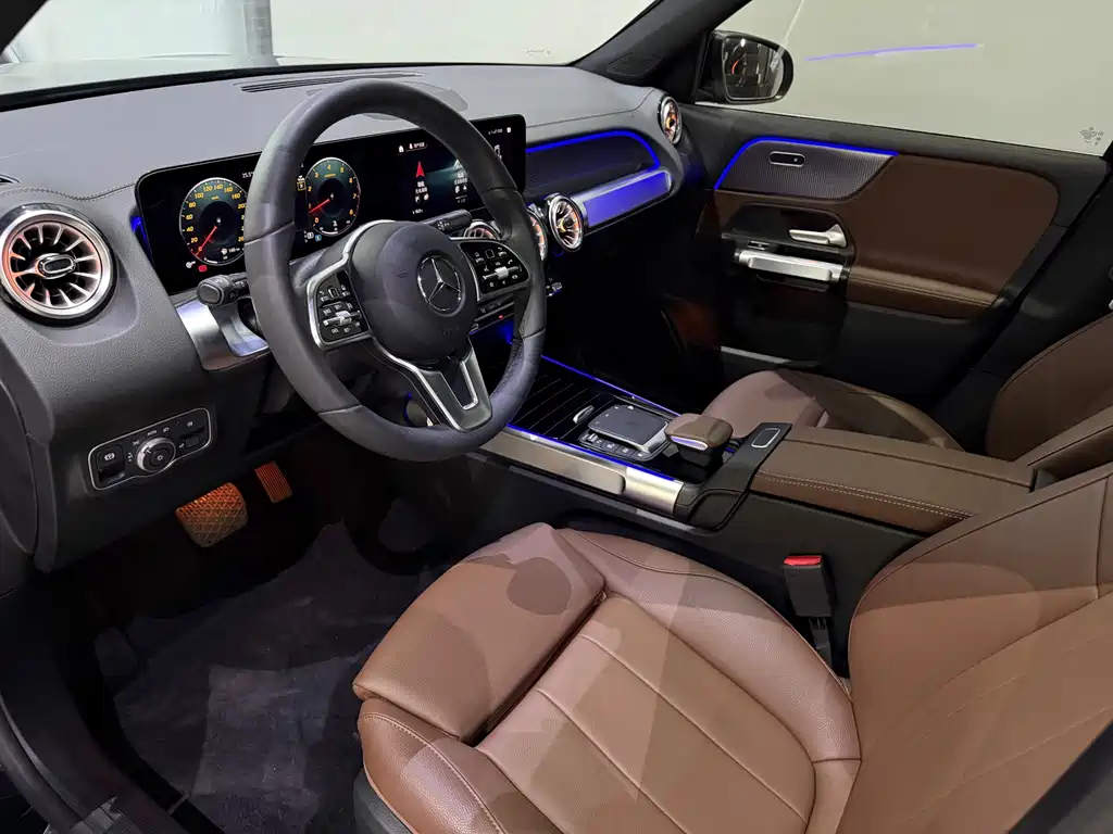 Mercedes-Benz GLB 2023 — фото 10