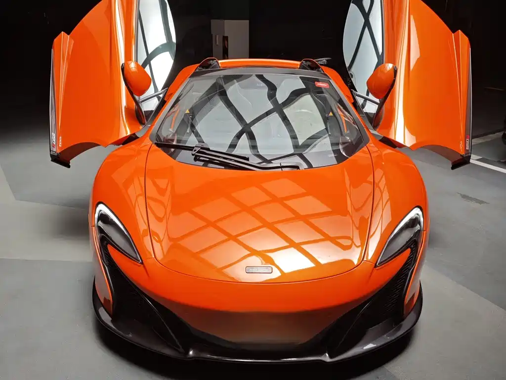McLaren 650S 2015 — фото 2