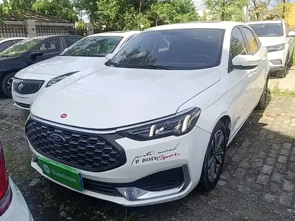 Ford Escort 2021