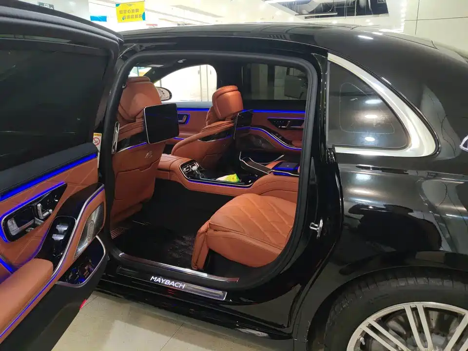 Mercedes-Benz Maybach S-Class 2024