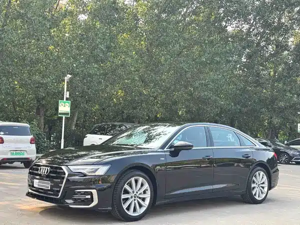 Audi A6L 2025