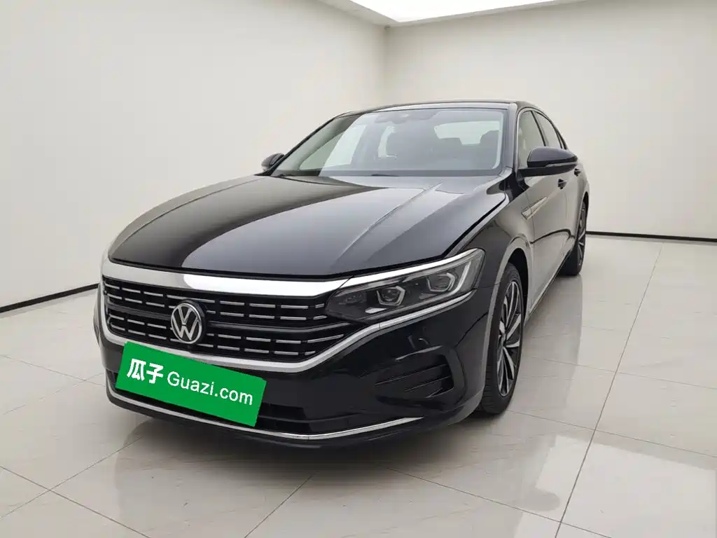 Volkswagen Passat 2023