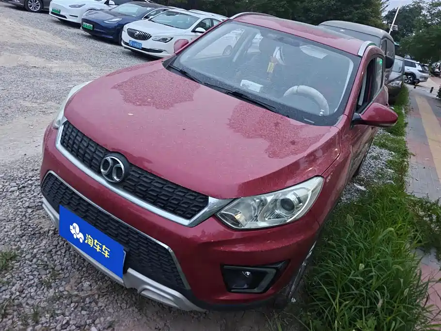 BAIC Senova X35 2016