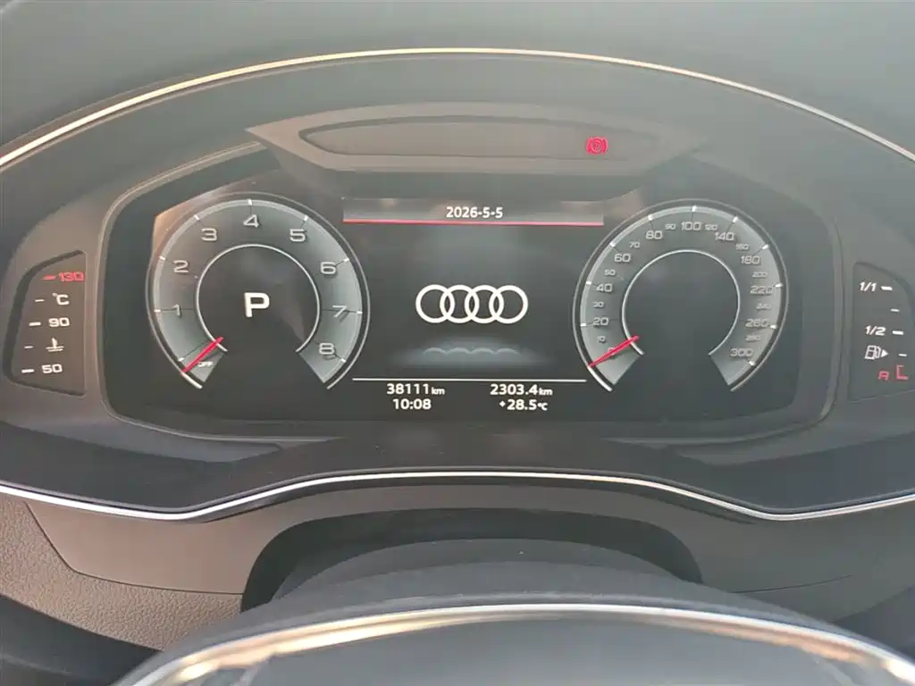Audi A7L 2024 — фото 12
