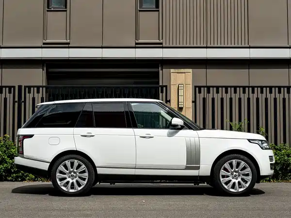 Land Rover Range Rover 2015