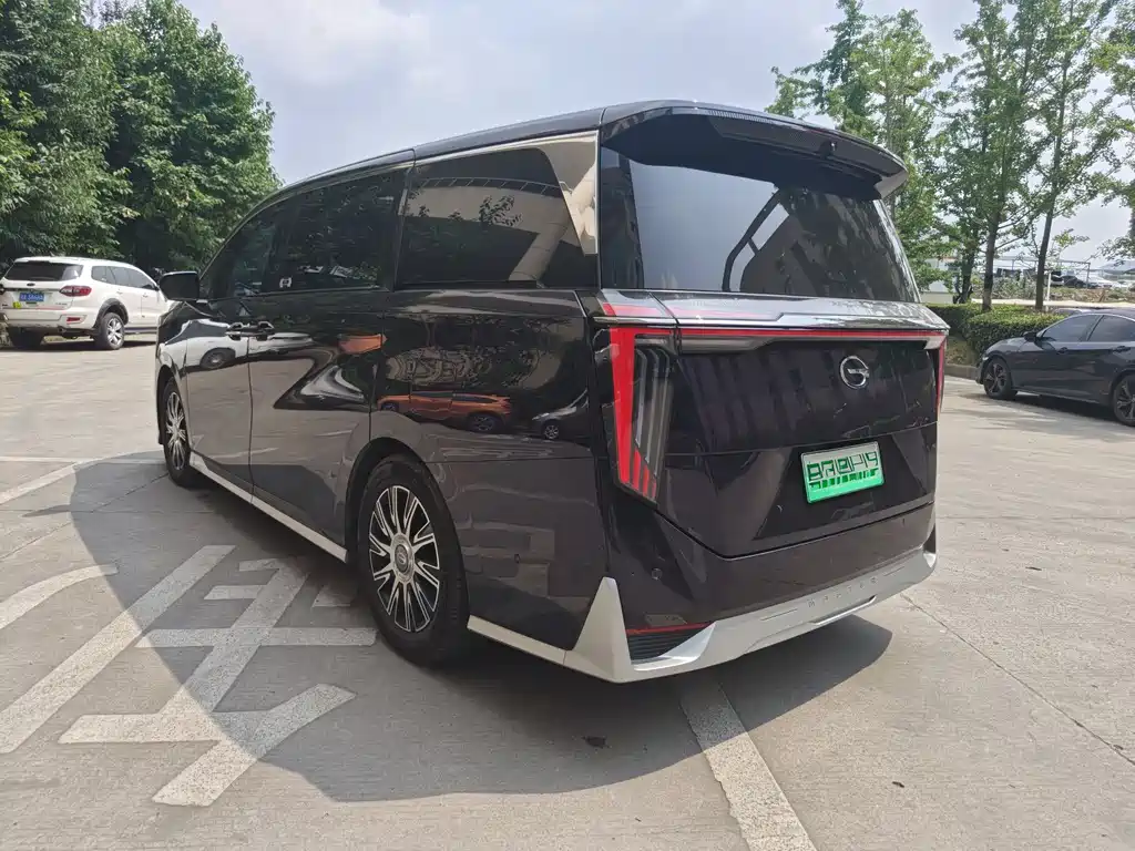 GAC Motor Trumpchi E9 2023 — фото 7