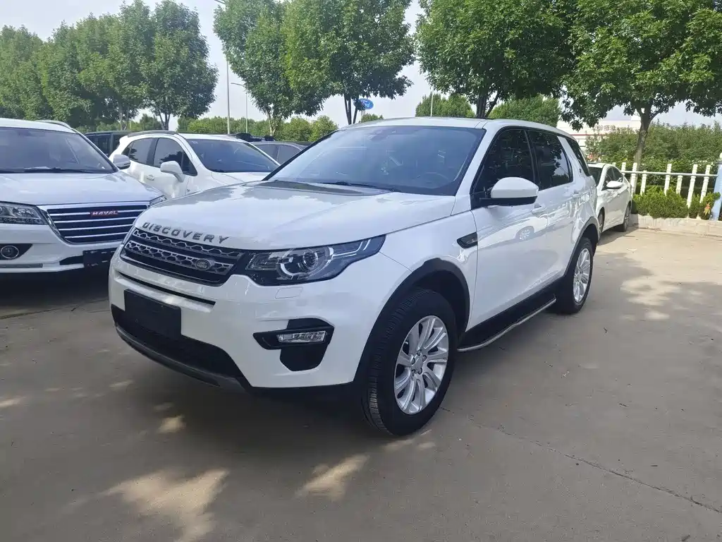 Land Rover Discovery Sport 2017 — фото 1