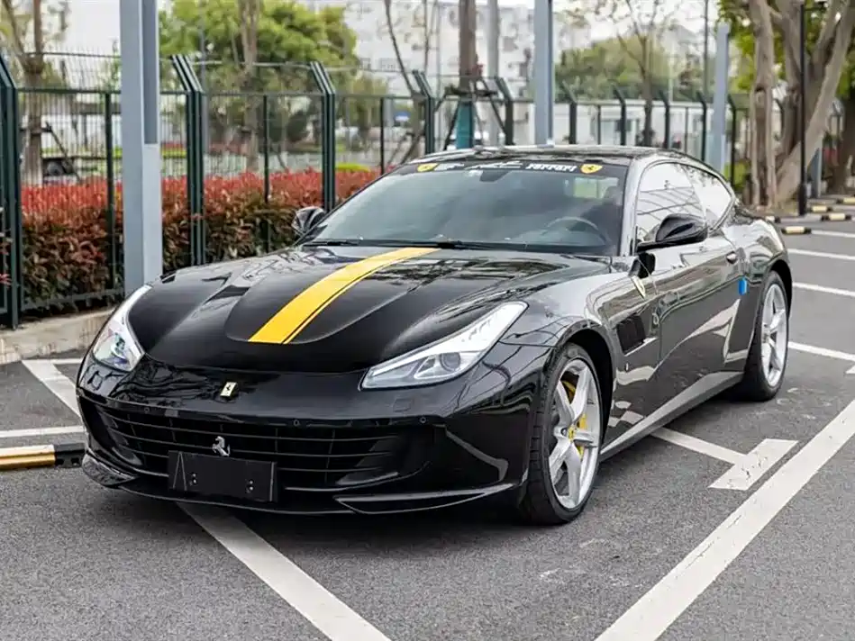 Ferrari GTC4Lusso 2017