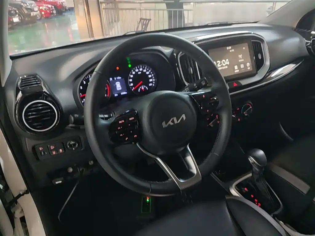 Kia KX1 2022 — фото 11