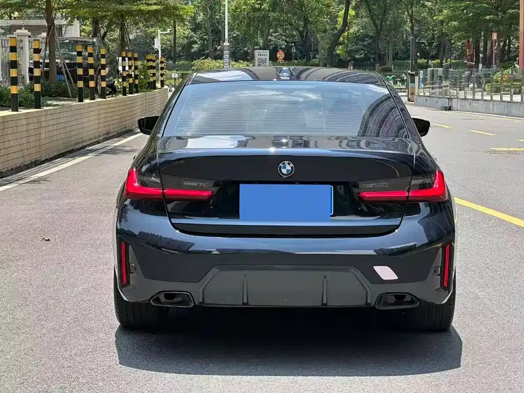 BMW 3 Series 2023