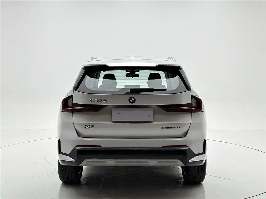 BMW X1 2023 — фото 5