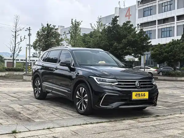 Volkswagen Tiguan L 2022