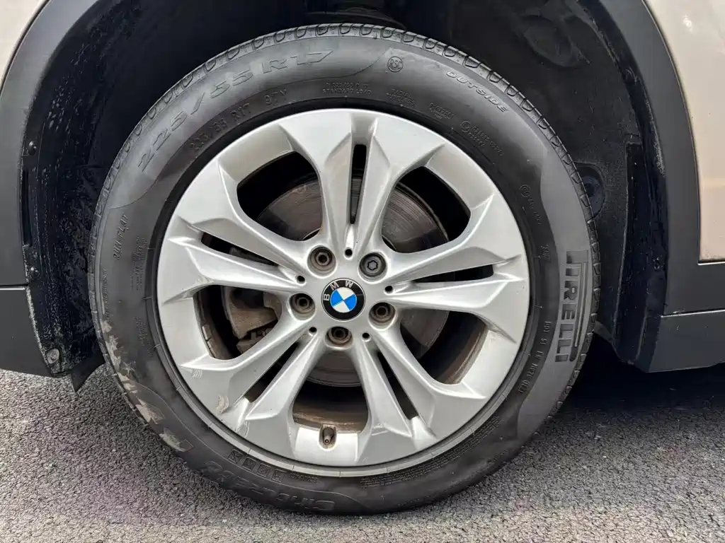 BMW X1 2017 — фото 17