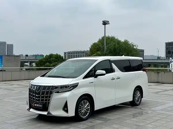 Toyota Alphard 2021