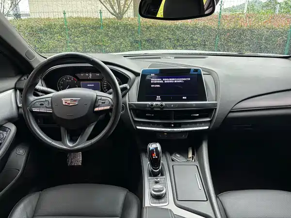 Cadillac CT5 2021