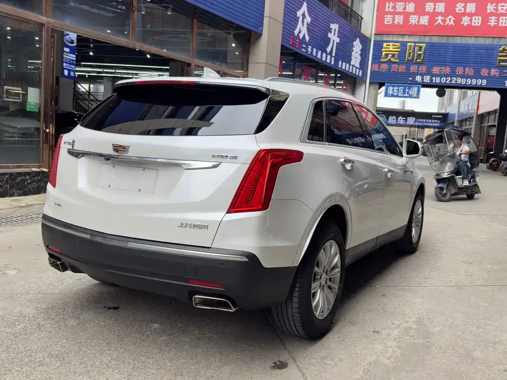 Cadillac XT5 2018 — фото 5