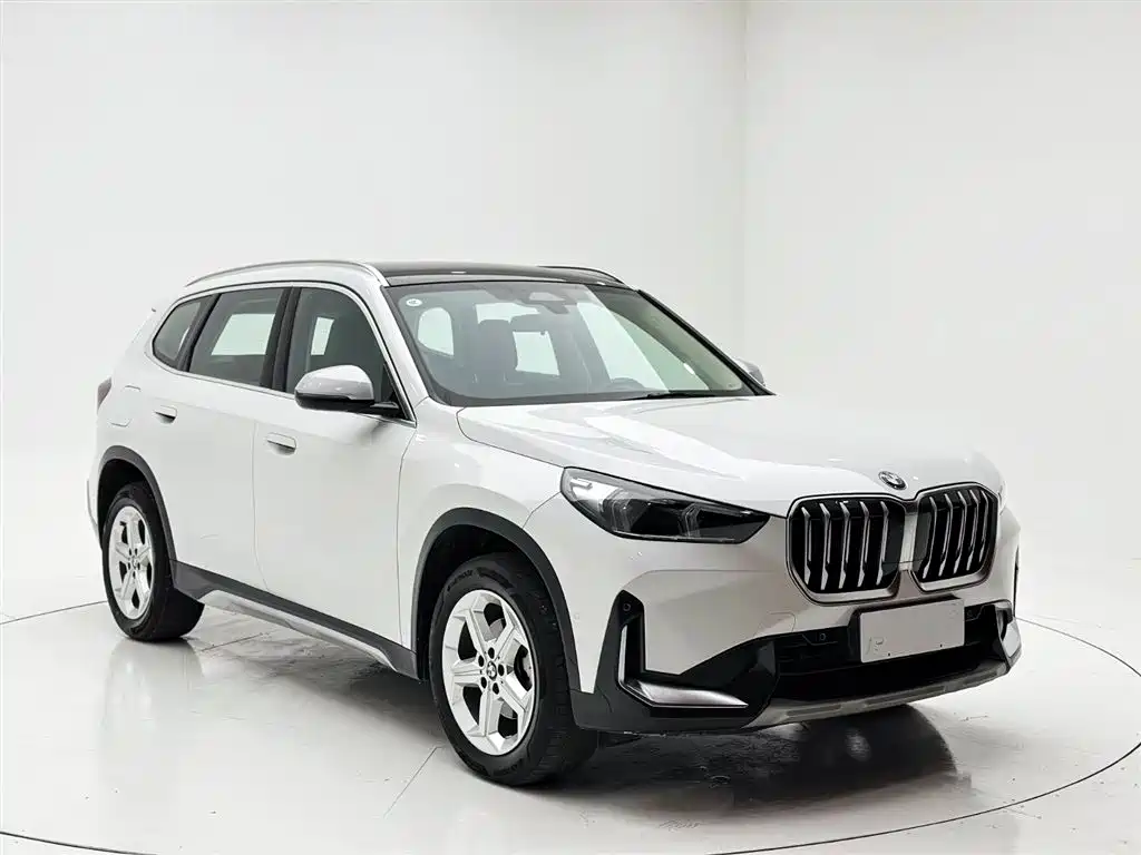 BMW X1 2023 — фото 3