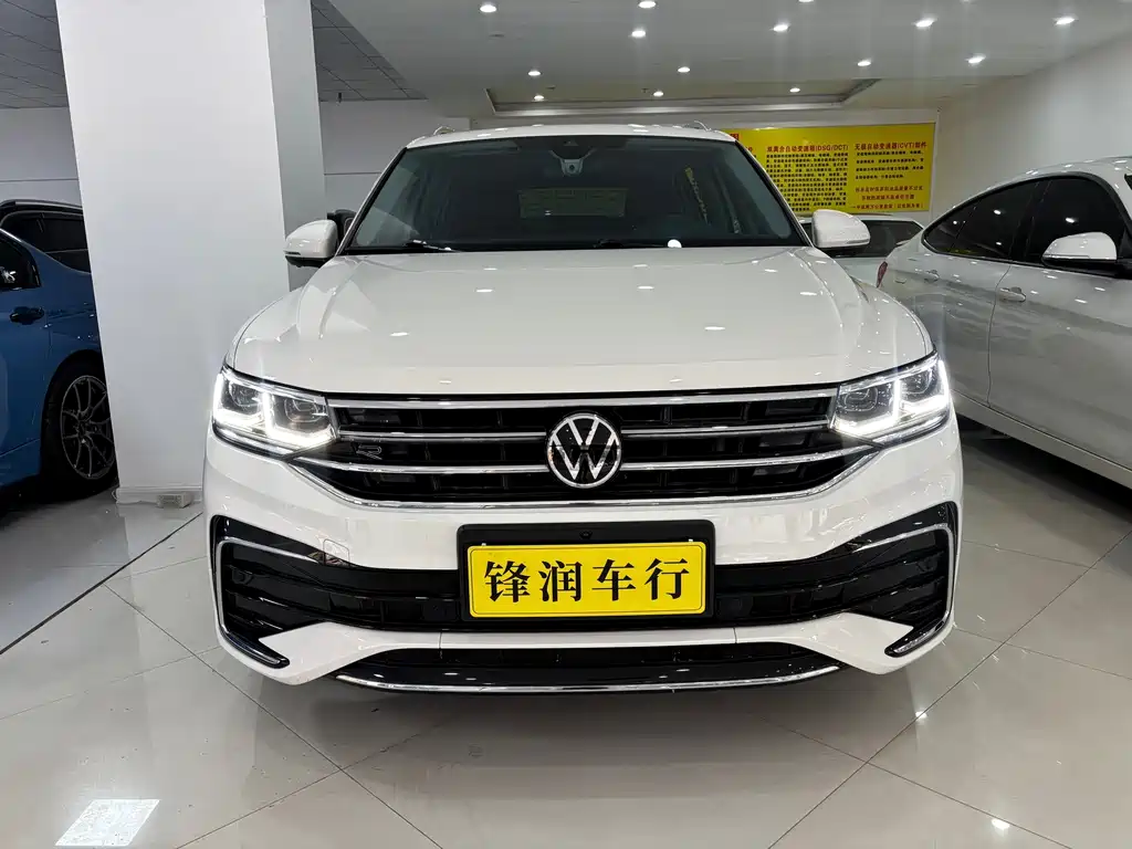Volkswagen Tiguan L 2022