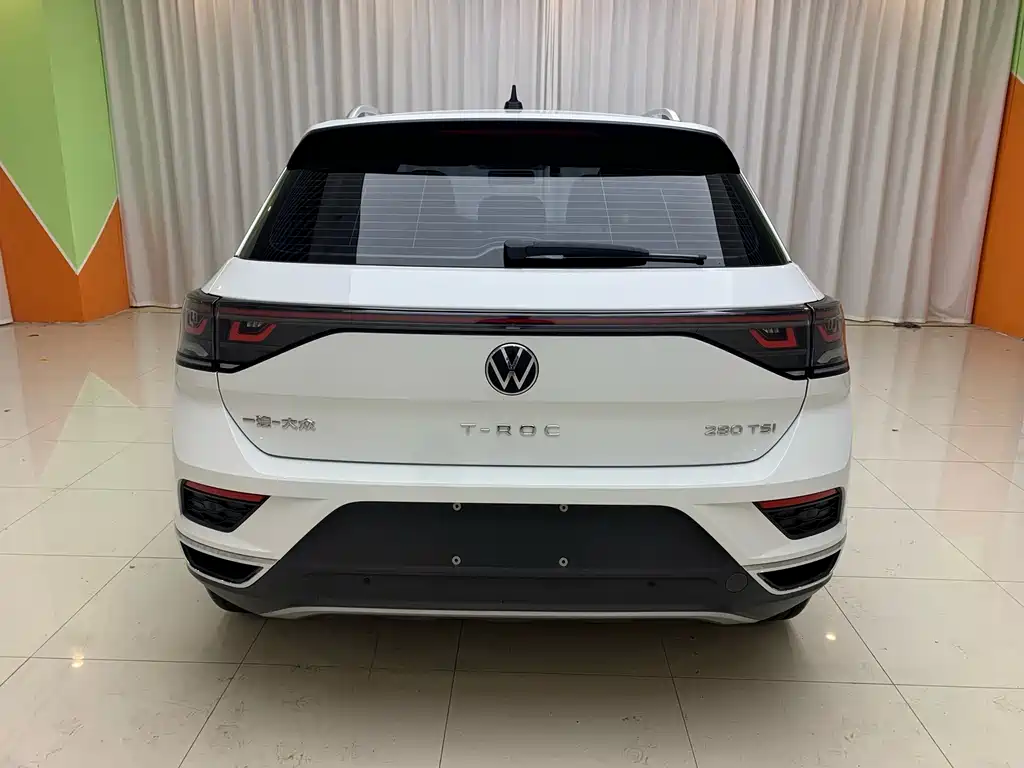 Volkswagen T-Roc 2023