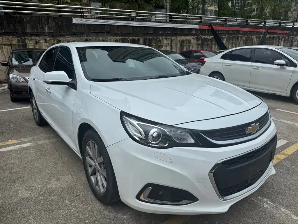 Chevrolet Malibu 2017 — фото 3