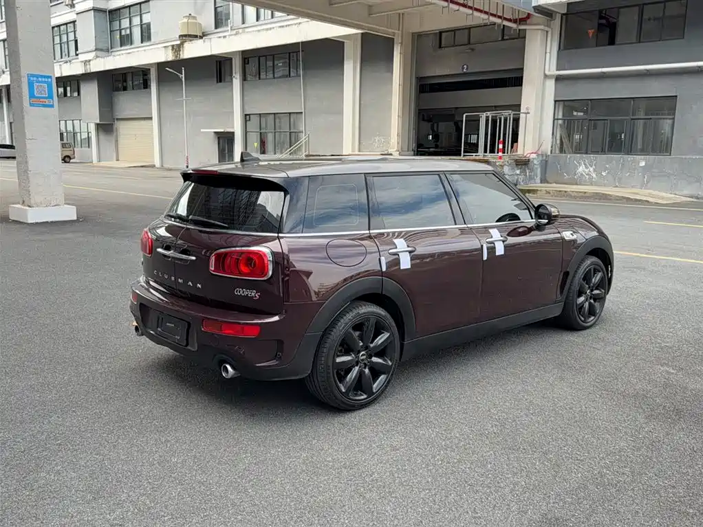MINI Clubman 2018 — фото 9
