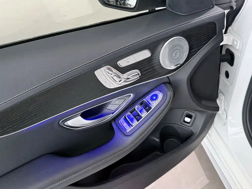 Mercedes-Benz C-Class 2021 — фото 14