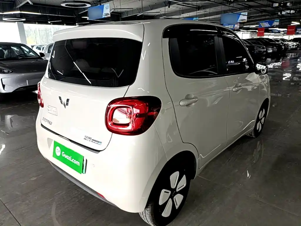 Wuling Hongguang MINIEV 2025