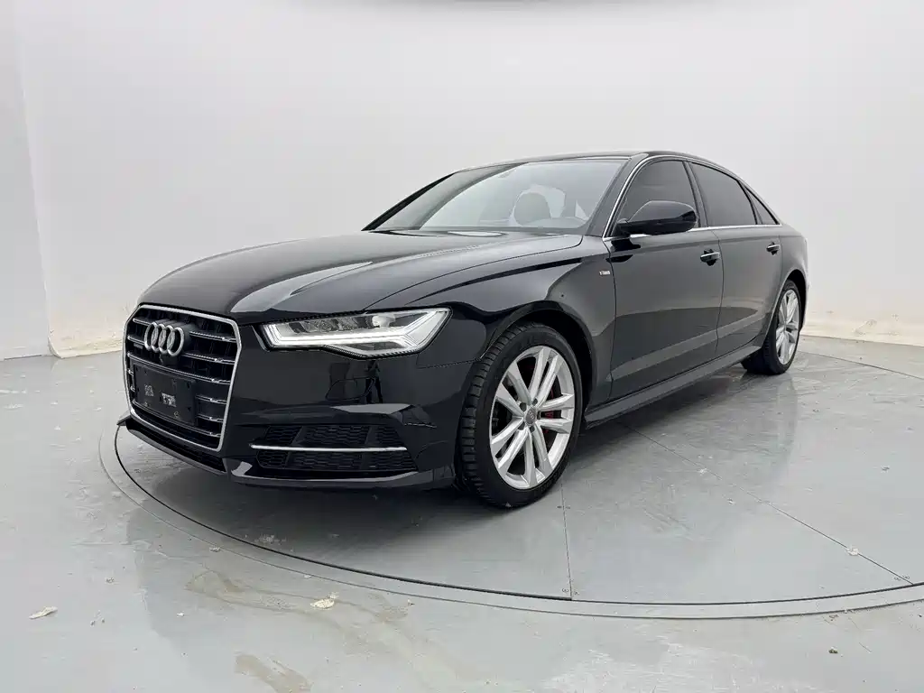 Audi A6L 2018 — фото 1