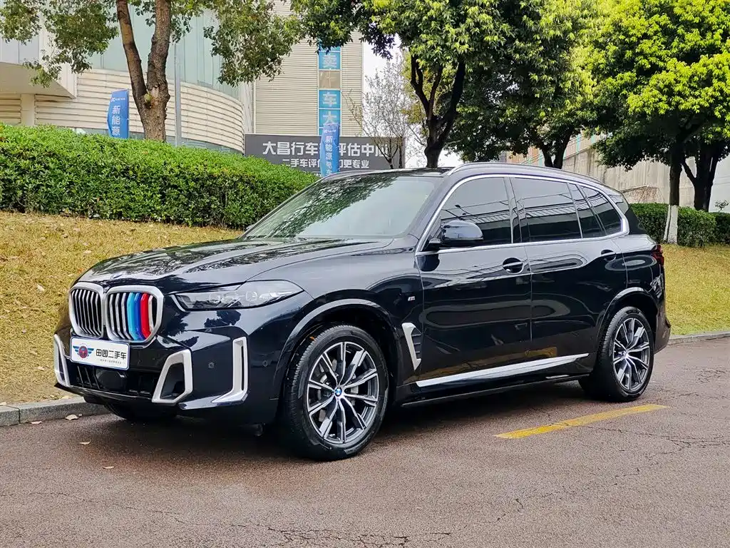 BMW X5 2024 — фото 1