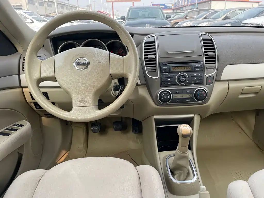 Nissan Sylphy 2013 — фото 4