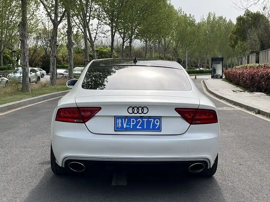 Audi A7 2015 — фото 8
