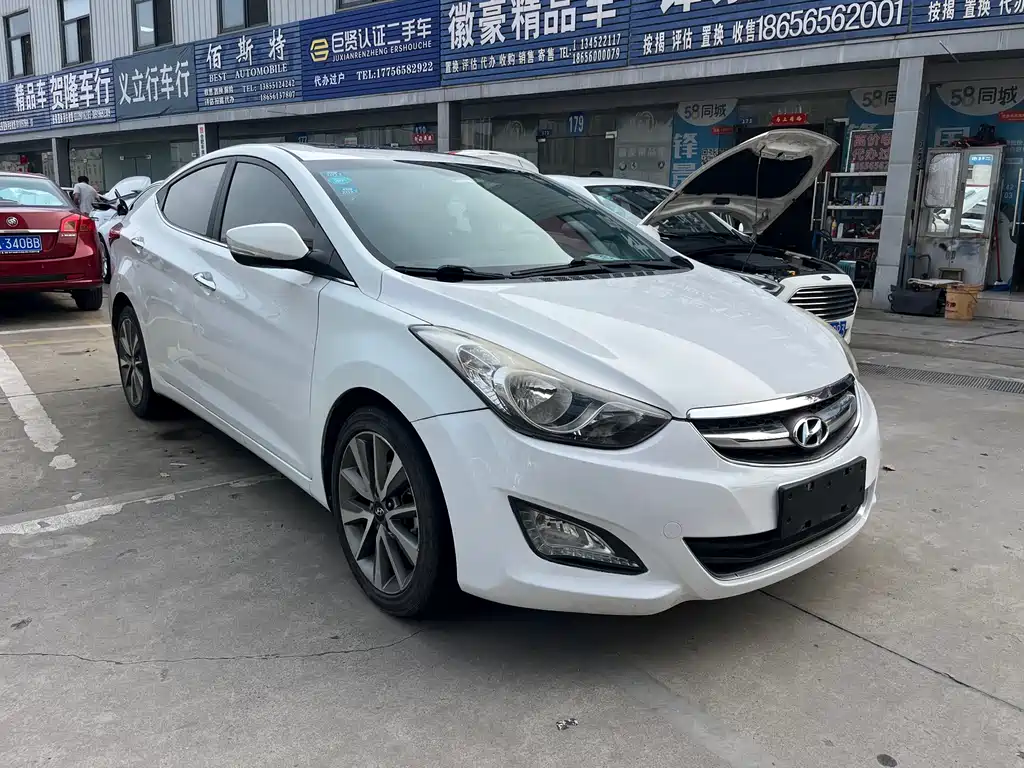 Hyundai Elantra Langdong 2016 — фото 3