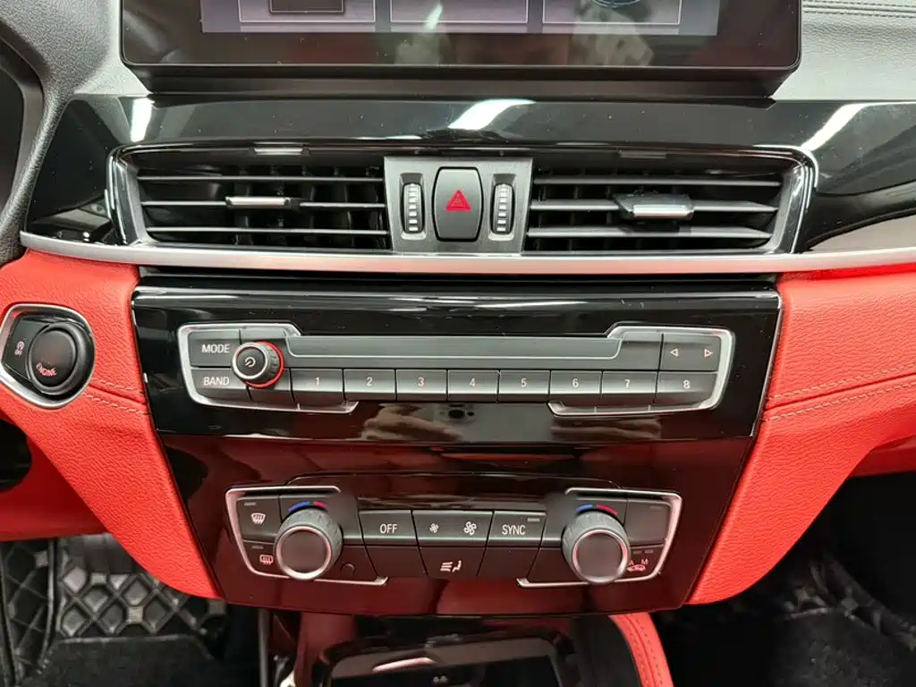 BMW X2 2022 — фото 13