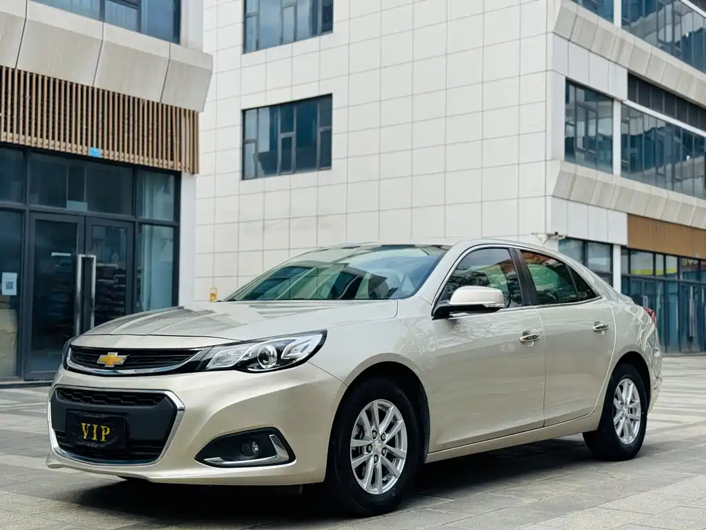 Chevrolet Malibu 2019 — фото 1