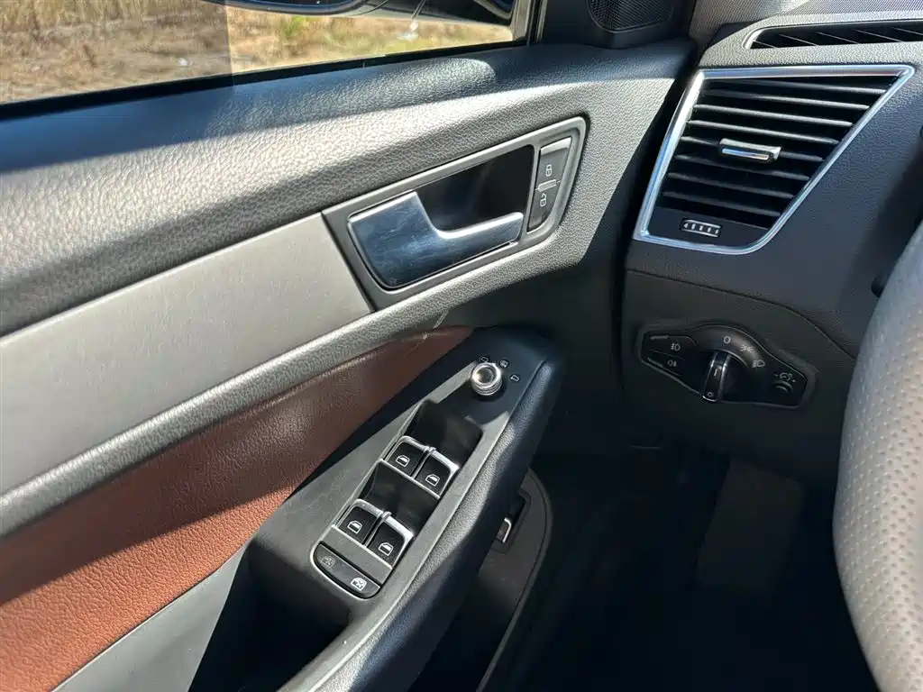 Audi Q5 2016 — фото 24